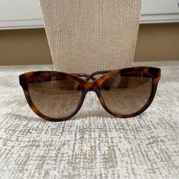 Escada SESB13S Tortoise Cat Eye Sunglasses w/ Rhinestones. NWOT main image 6